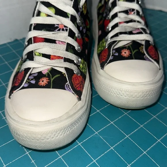 Converse Black Fruit Festival Smoothie Hi Top Move Platform Chuck Taylors Size 8 - Picture 3 of 16